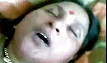 एक बड़ी सेक्सी वीडियो एचडी हिंदी फुल मूवी लड़की चाट.